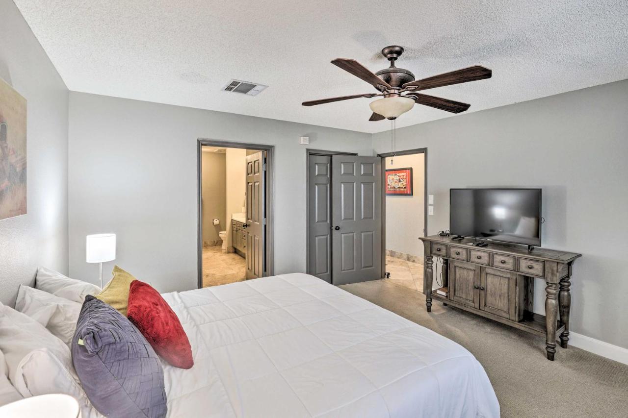 Fort Worth Condo With Racetrack Views And Pool Access Bagian luar foto